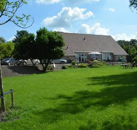 ベッド・アンド・ブレックファスト De Oude Hofstee Maasdam