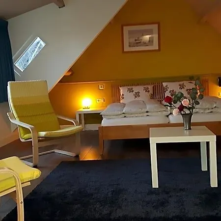De Oude Hofstee Couette-café Maasdam